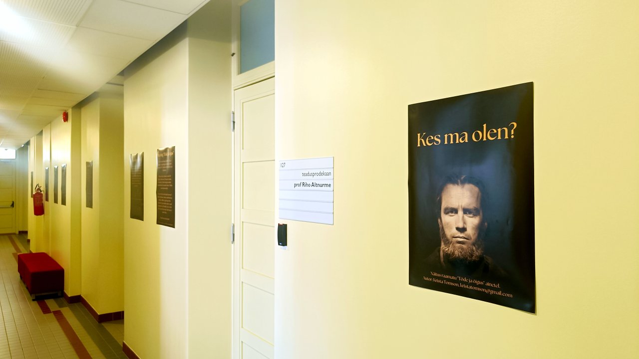 Posternäitus "Tõde ja õigus" Jakobi 2 õppehoones
