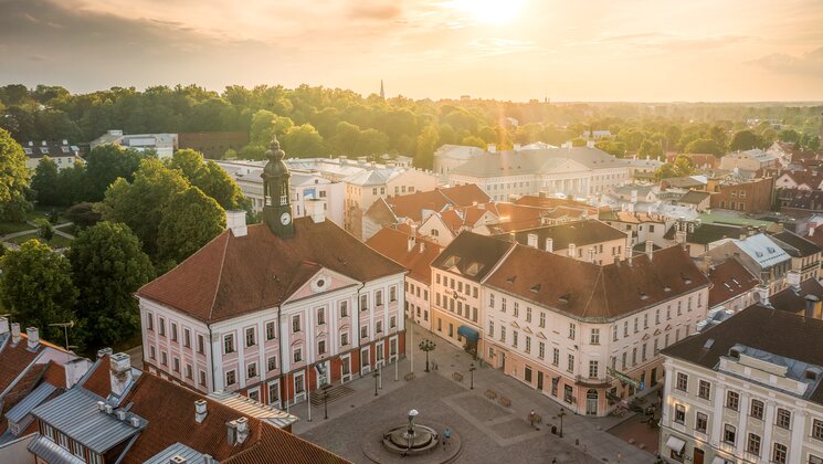 Tartu raekoda, Estonia